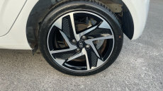 Hyundai i10 1.0 [63] Premium 5dr Auto [Nav] Petrol Hatchback